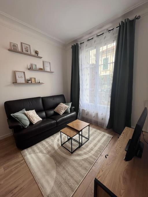 Appartement T2 Aux Portes De Paris Asnieres-sur-Seine Luaran gambar