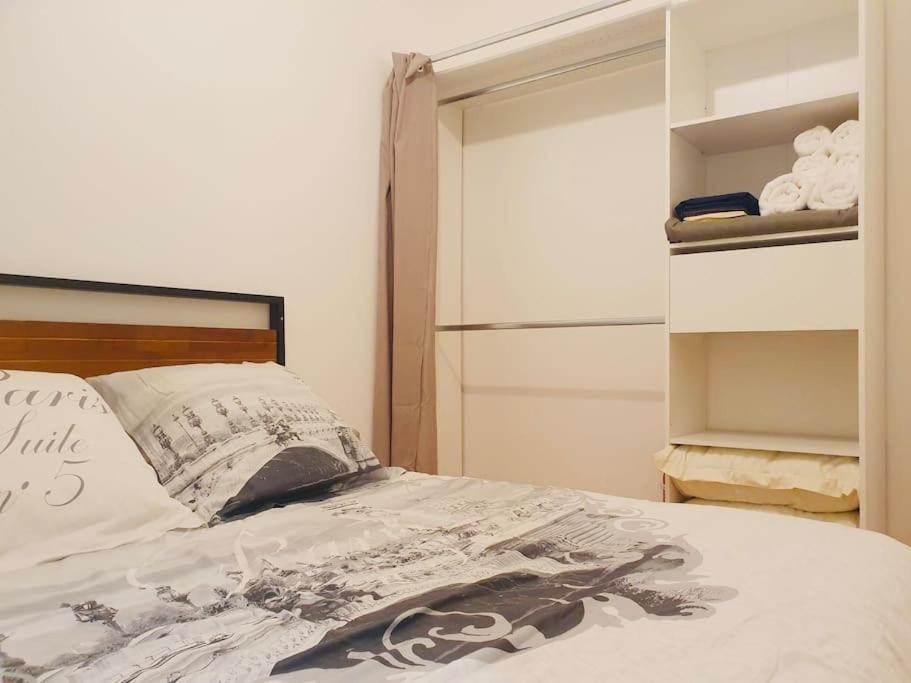 Appartement T2 Aux Portes De Paris Asnieres-sur-Seine Luaran gambar
